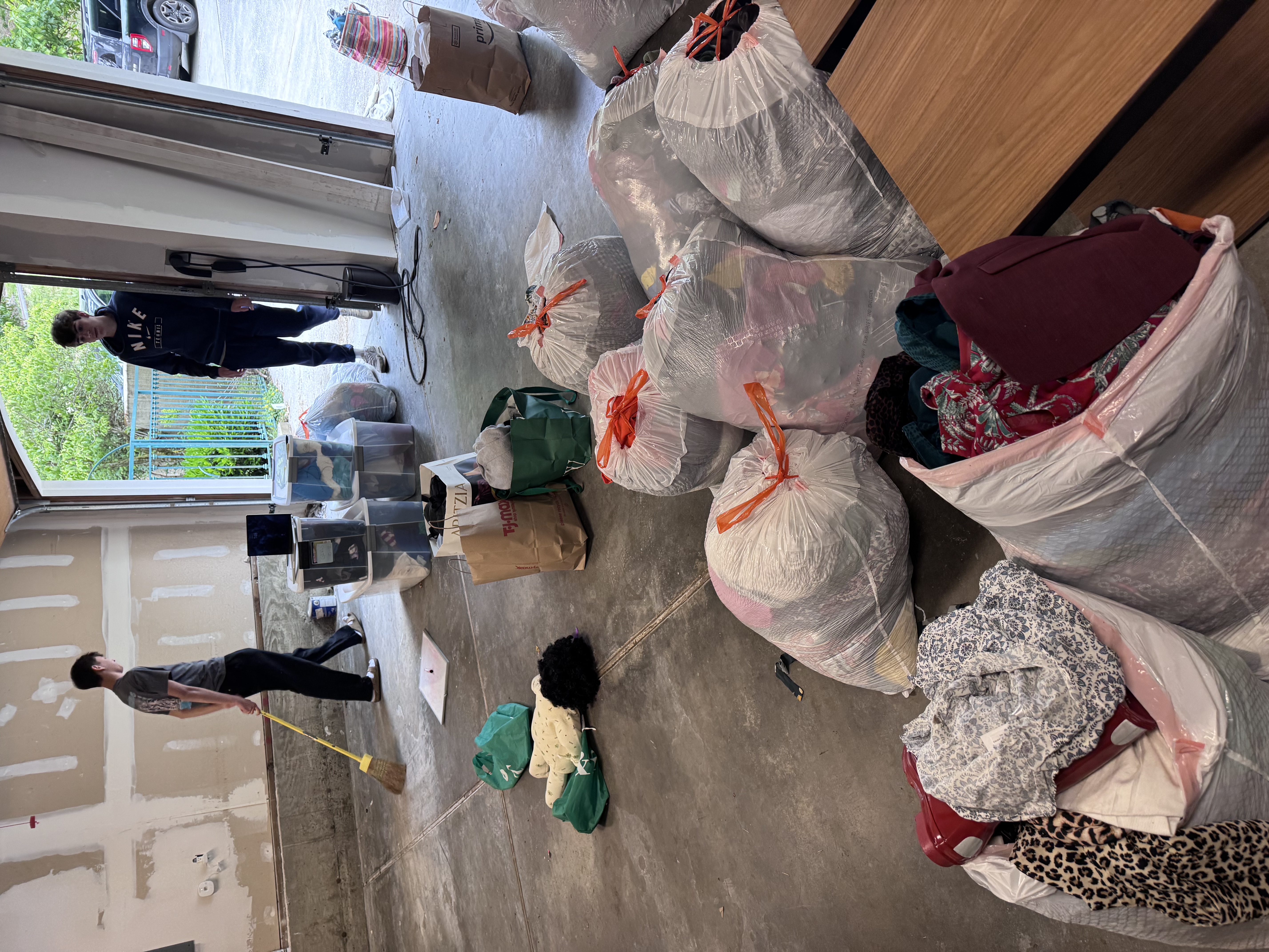 Project Ascend volunteers